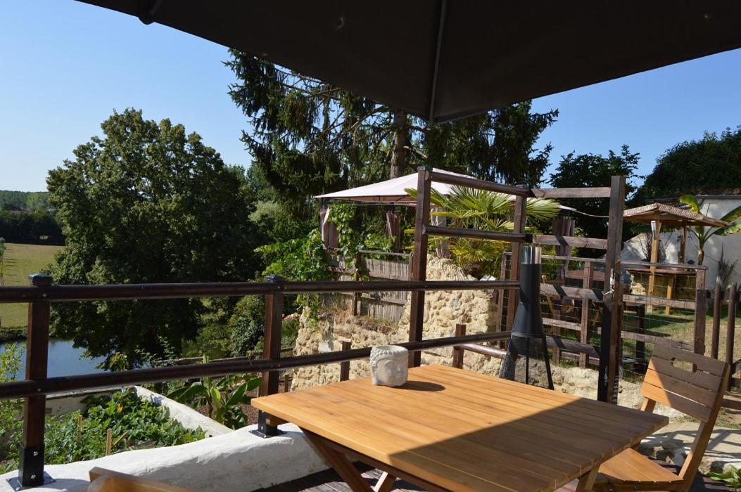 Le Cottage Belmontais, Maison Individuelle, Vue Panoramique Sur La Riviere Beaumont-sur-Sarthe 외부 사진